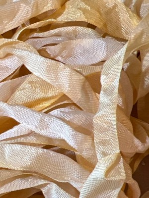 Italian Custard Crinkle Ribbon (2yds)