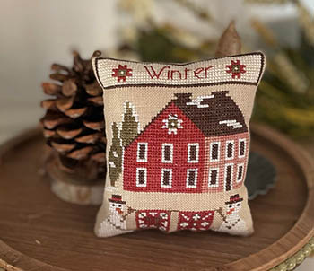Seasonal Saltbox House - Winter