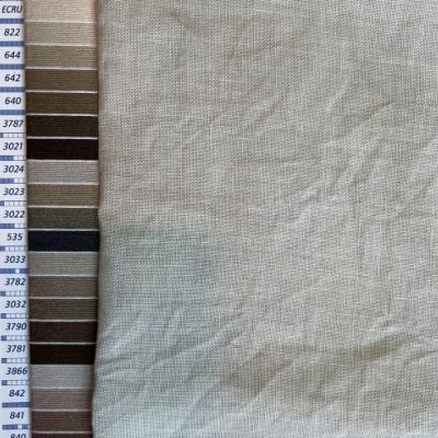 Dames of the Needle handgeverfd linnen 16dr/cm Unwashed Eggshell