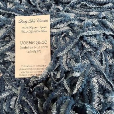 LadyDot Creates 3 yards pompoms Yoeme Blue